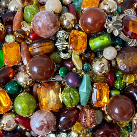 ExtraOrdinary XL Embellished Evening Purse Loaded with Large Beads - Picture 3 of 7